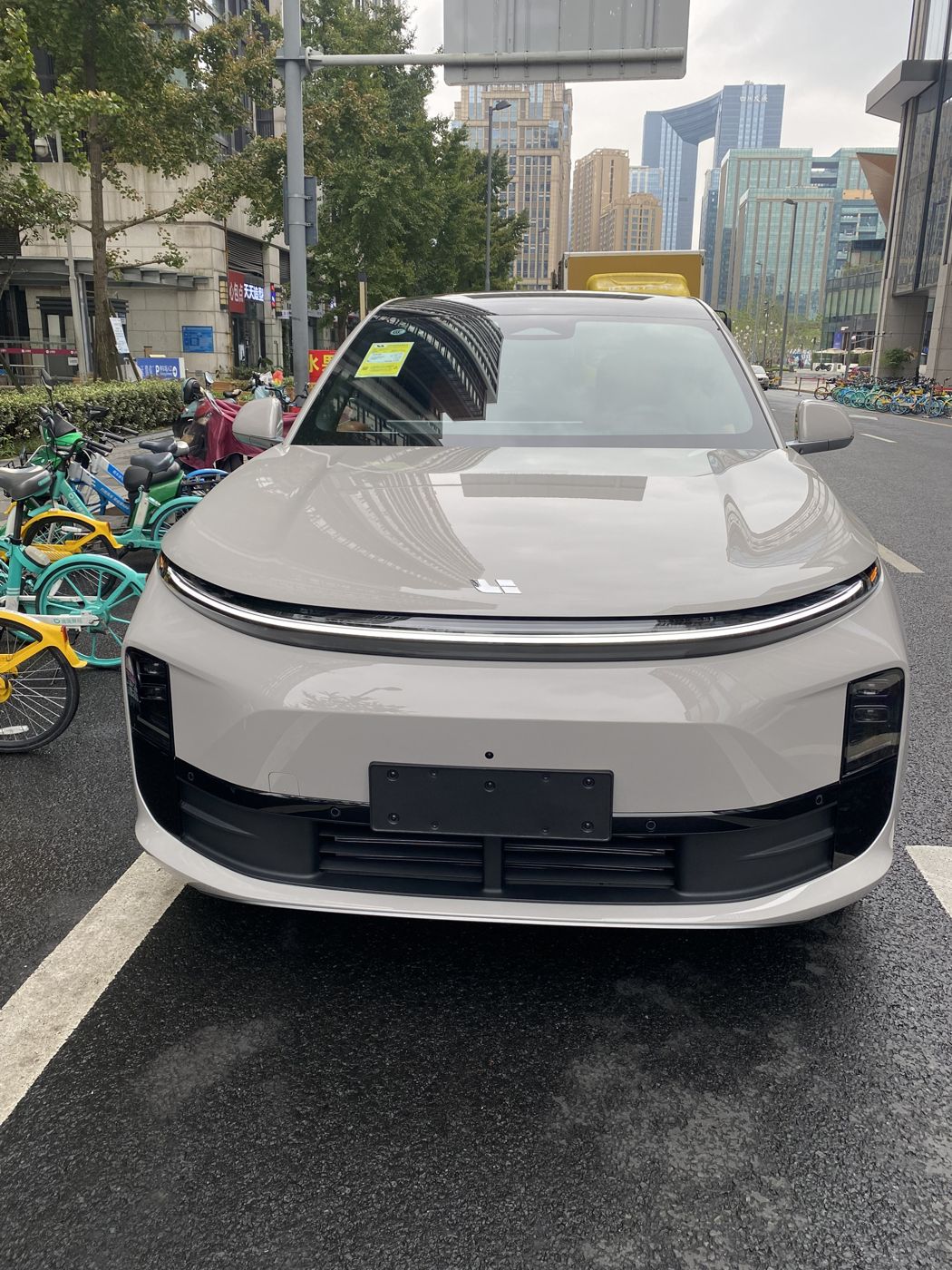 galaxy银河 MEGA 高压纯电 MPV